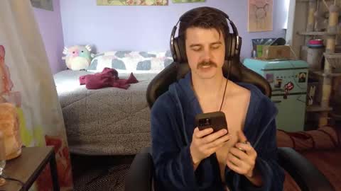 Wyatt online show from January 8, 8:25 pm