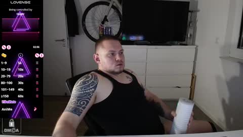 x19marco93x online show from March 7, 7:49 pm