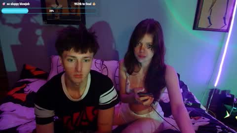 Philipp and Este online show from September 15, 9:38 pm