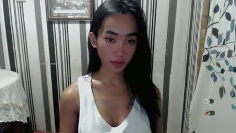 x_joanna online show from May 14, 9:29 am