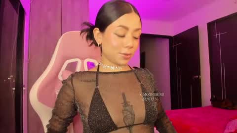     s  s      s   online show from April 23, 4:42 am