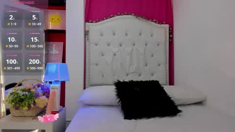 xaanderGrey online show from November 28, 7:43 pm