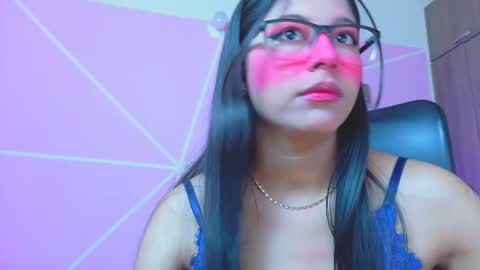 XALLYSONX online show from April 19, 11:44 am