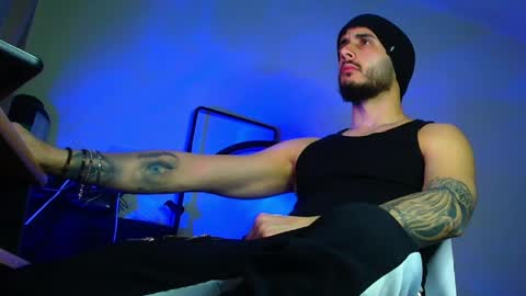 XanderCageX online show from April 1, 10:39 pm