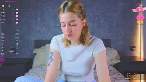 Alice online show from March 29, 3:19 am