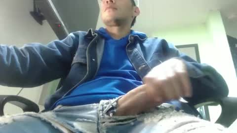 xavicock24 online show from January 7, 12:37 am