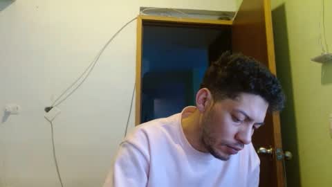 Snapshot of xavicock24 chatting on September 15, 11:01 am xavicock24 online show from September 15, 11:01 am