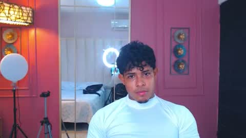 xavier online show from July 31, 7:37 pm