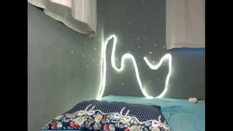 xcreamypussy online show from March 3, 7:21 am