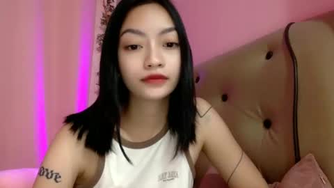 Snapshot of xcxccy19 chatting on January 25, 1:19 pm Sachi Cy online show from January 25, 1:19 pm