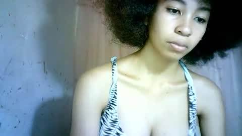 xenna610827 online show from March 4, 3:48 pm