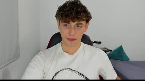 xhan online show from December 4, 4:48 am