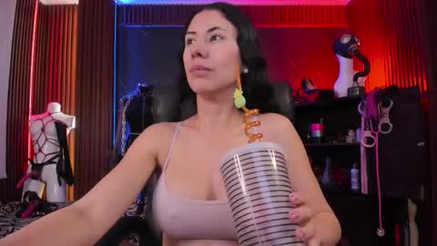 XiaQueen   I M online show from January 10, 5:51 pm