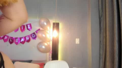   ximena  online show from April 4, 12:45 pm