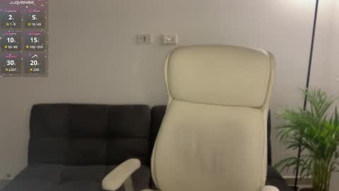 xisisxx online show from September 25, 11:23 pm