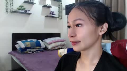 Alice online show from June 10, 9:57 pm