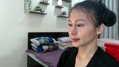 Alice online show from May 20, 9:43 pm