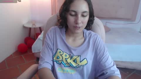 lunna online show from February 27, 11:26 pm