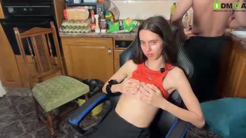 Extreme Couple online show from July 10, 8:46 pm