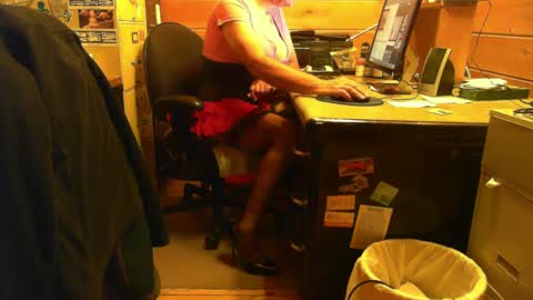 xmichelle1 online show from September 13, 12:57 am