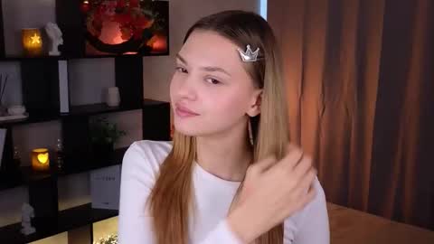 Sydney online show from October 31, 6:14 am