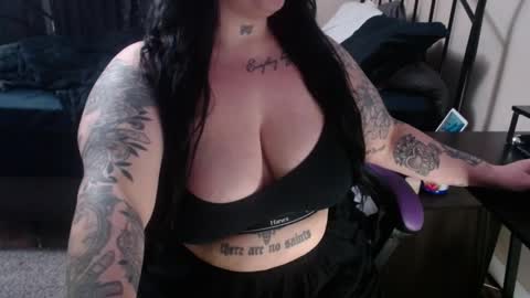 xorileyschembri online show from March 3, 3:08 am