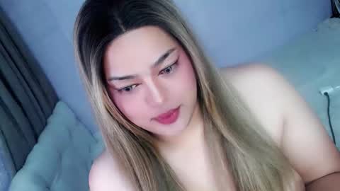 xsabbylicious69 online show from April 13, 12:37 am
