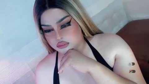 xsabbylicious69 online show from November 6, 3:53 am