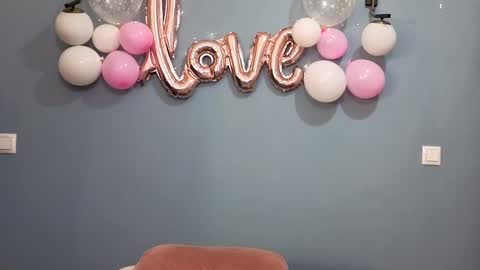 AnnaMaee online show from February 14, 12:09 am