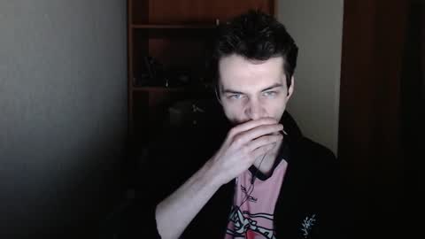 traqqq online show from October 8, 9:43 pm