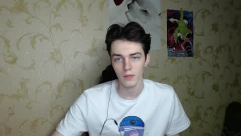 traqqq online show from February 15, 4:28 pm