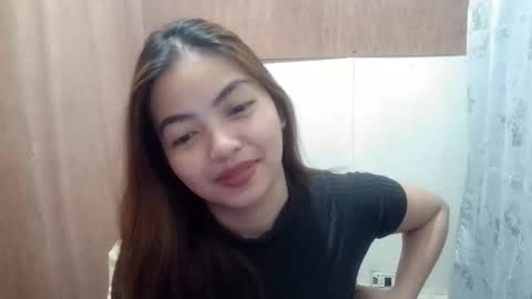 xxasian_sweetheart19xx online show from December 4, 3:44 pm