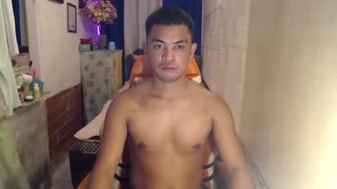 xxasianryanxx online show from January 16, 4:18 pm