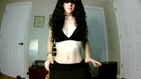 xxbreedmexx online show from July 21, 12:01 am