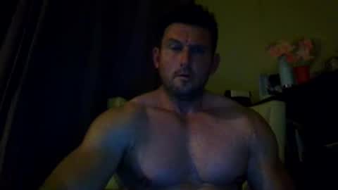 Snapshot of xxedgemaster101 chatting on December 10, 12:17 am xxedgemaster101 online show from December 10, 12:17 am