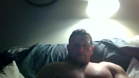 Snapshot of xxedgemaster101 chatting on February 2, 6:25 am xxedgemaster101 online show from February 2, 6:25 am