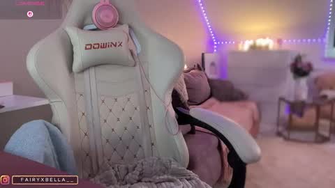 xxfairyxgiiirlxx online show from January 10, 10:21 am