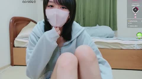 xxinoxx online show from November 18, 3:48 pm