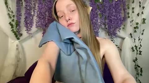 LoveAnastasia online show from April 16, 4:07 pm