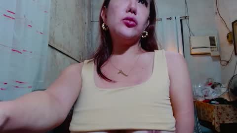 Snapshot of xxmiranda_greyxx chatting on September 8, 11:26 pm sexyyanna4u online show from September 8, 11:26 pm