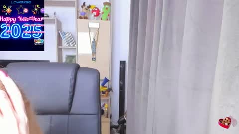 Nico online show from January 8, 11:10 am