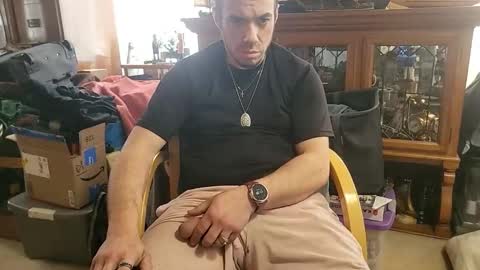 xxScubaStevexx online show from March 6, 4:39 pm