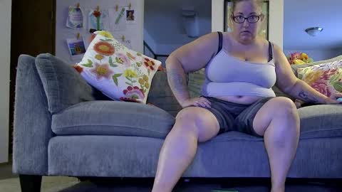 Strawberry Jane online show from September 10, 1:06 am