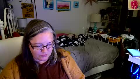 Strawberry Jane online show from October 28, 4:13 am