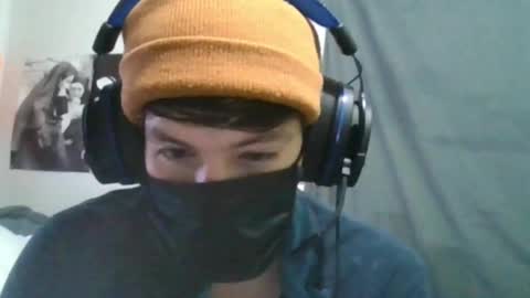 Snapshot of xxwhitefoxx chatting on September 23, 7:35 am David Fox online show from September 23, 7:35 am