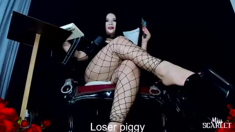 Mistress Scarlet Igmiss scarlet978 online show from November 2, 2:11 am
