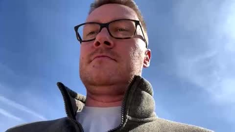 Alex online show from April 11, 10:41 am