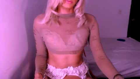 Chiara online show from November 25, 5:06 am