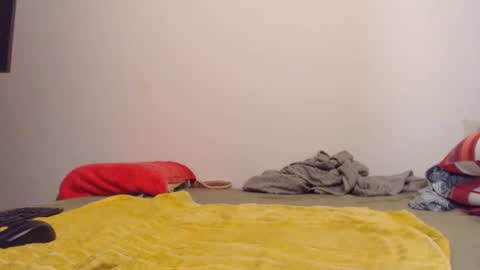 Ayanda online show from February 5, 6:33 pm