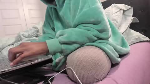 Snapshot of xxxdanidoomsdayxxx chatting on March 4, 9:51 am Danielle online show from March 4, 9:51 am